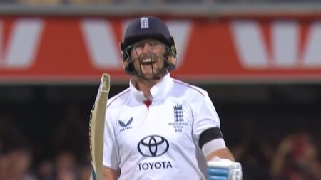 Root finally ends Aussie hoodoo