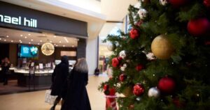 34% of Ontarians cutting back this holiday season: TD survey