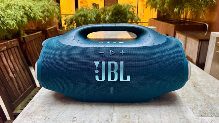 Best Portable Bluetooth Boomboxes That Play Loud