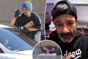Formerly homeless 'Mighty Ducks' star begs ghoulish fans to stop taking selfies with Tylor Chase