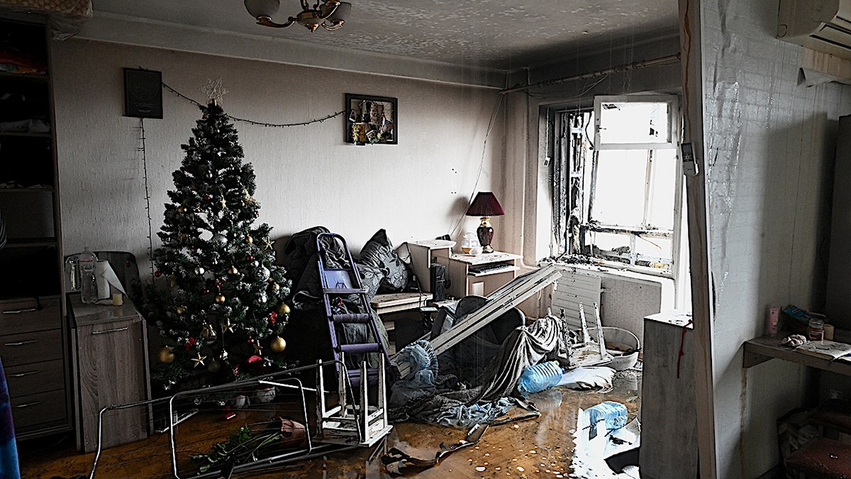 Russia strikes Ukraine as Putin spurns ceasefire