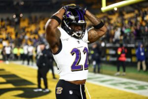 Ravens’ Derrick Henry Has 3-Word Reaction to Tyler Loop’s Missed Field Goal