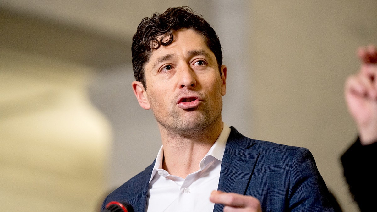 Jacob Frey speaks at press conference.