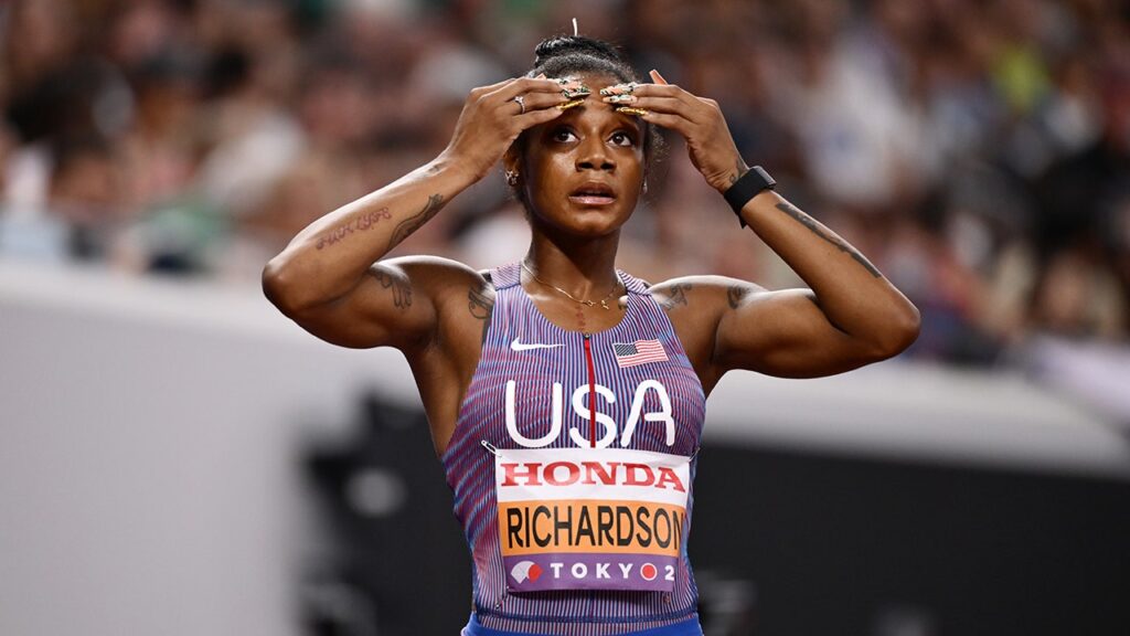 Olympian Sha'Carri Richardson pleads with officer to ‘work with me’ during speeding arrest: ‘I’m begging you’