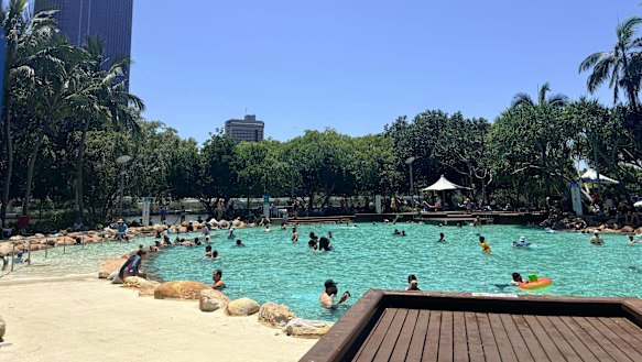 People try to keep cool at South Bank, as Brisbane cops a 38-degree Australia Day.