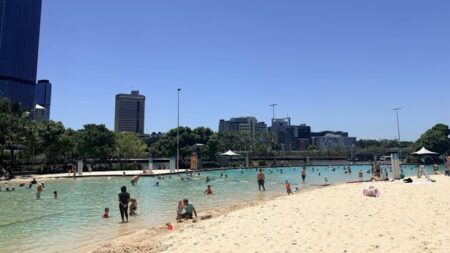 Australia Day scorcher to end in possible thunderstorms