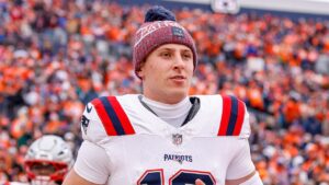 Patriots' Tommy DeVito reveals coach Mike Vrabel's confident Super Bowl message