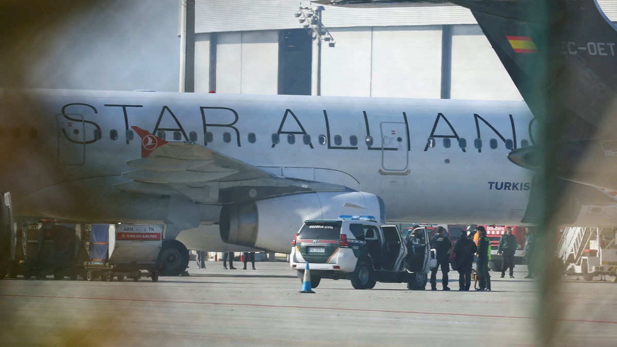 crews respond to flight at tarmac