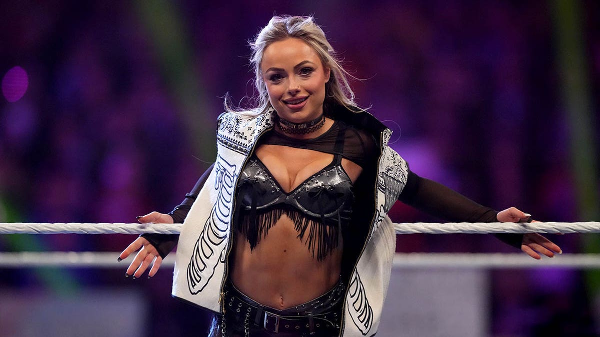 Liv Morgan enters the 2025 Royal Rumble