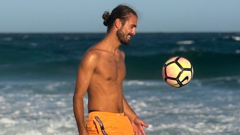 Dan Elkayam was killed in the Bondi terror attack. His friends want him remembered for so much more