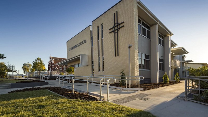 Brisbane Catholic primary school St Columba’s in Wilston sent into lockdown after man attempts to break into car with child inside