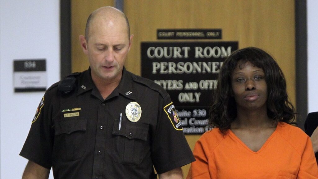 Duke lacrosse false rape accuser Crystal Mangum released from prison after murder conviction: reports