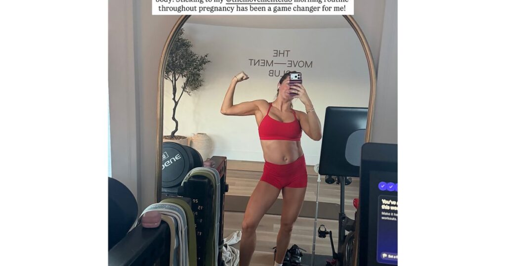 Lindsay Arnold Shows Off Her Growing Baby Bump and Abs at 23 Weeks Pregnant