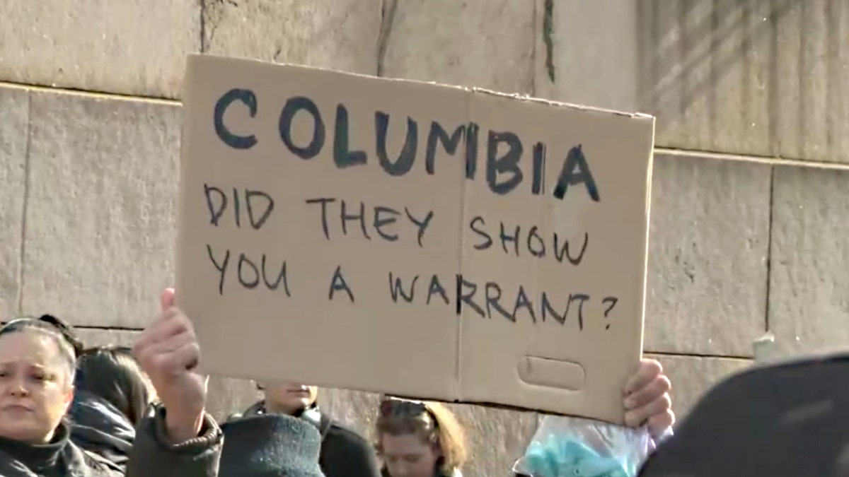 Anti-ICE agitator at Columbia