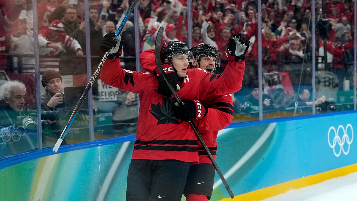 Nathan MacKinnon celebrates