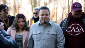 Trump administration urges judge to dissolve injunction blocking Abrego Garcia's deportation to Liberia