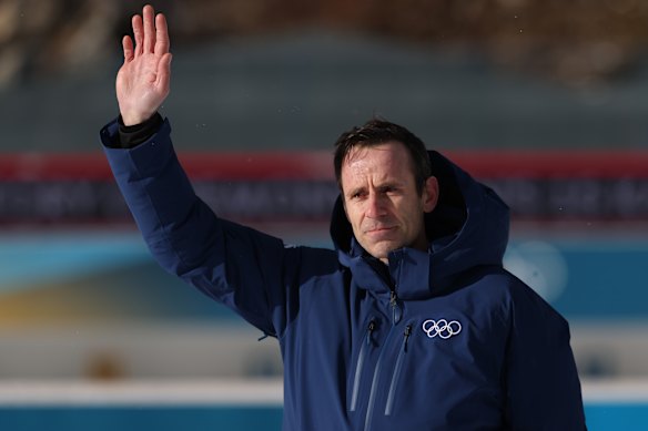 World Rowing boss Jean-Christophe Rolland has written to Moreton Bay Mayor Peter Flannery in support of his council’s Lawnton course plans.