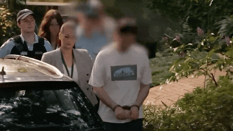 Sydney teacher allegedly groomed teenage girl online