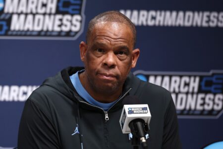 Former UNC Player Reveals Reason Why Hubert Davis Was Fired