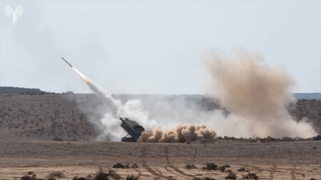 74 retired US generals, admirals back Iran strikes, warn Tehran seeks to ‘spill American blood’