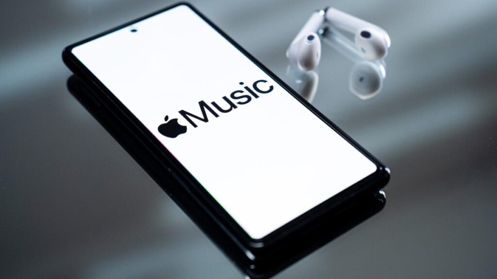 Apple Music Has a New System to Identify AI Generated Content, Report Says