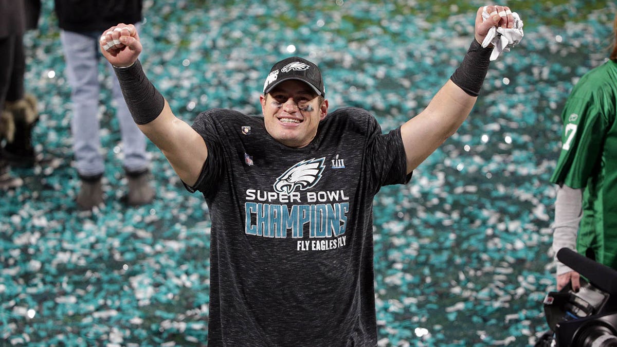 Brent Celek celebrates after a game