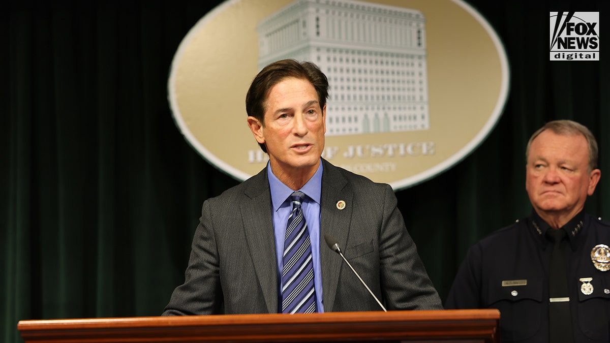 LA DA Nathan Hochman talks about the Rob Reiner stabbing case