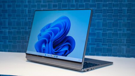 Double Vision: Lenovo Shows Off Detachable Dual-Screen ThinkPad Concept at MWC 2026