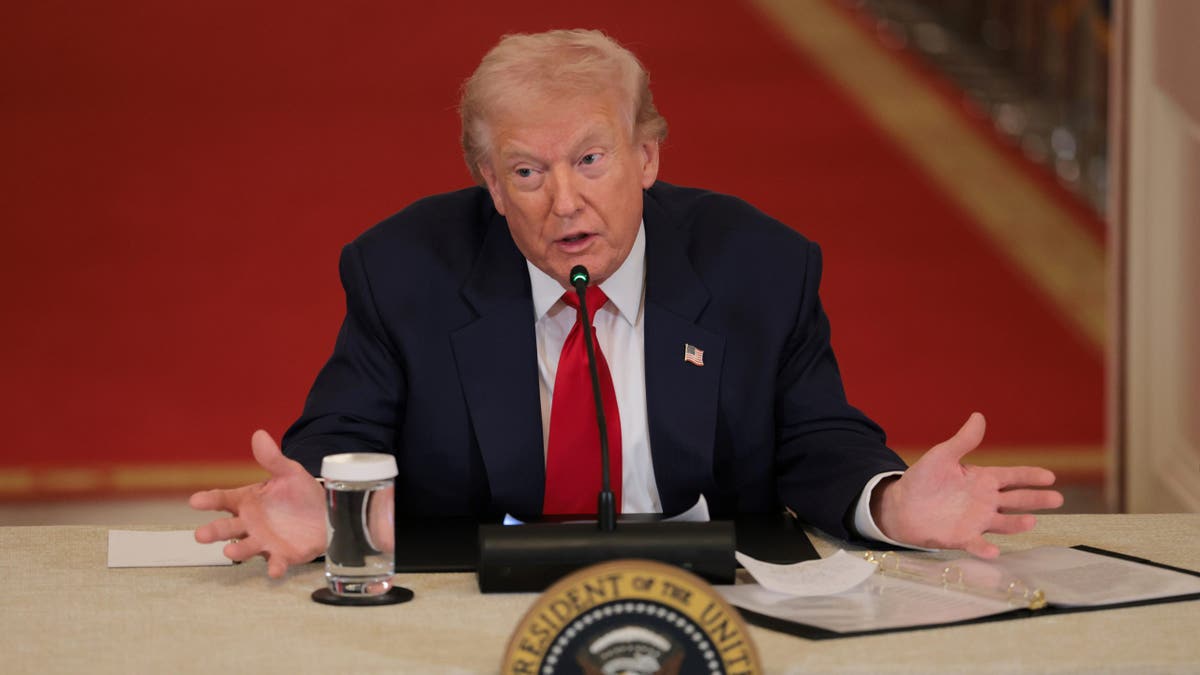 Trump sepaking at a colelge sports roundtable