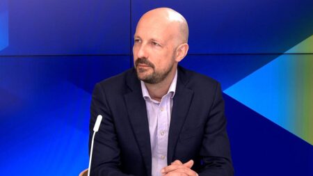 EU made 'no diplomatic effort' to end Iran war, says MEP Botenga