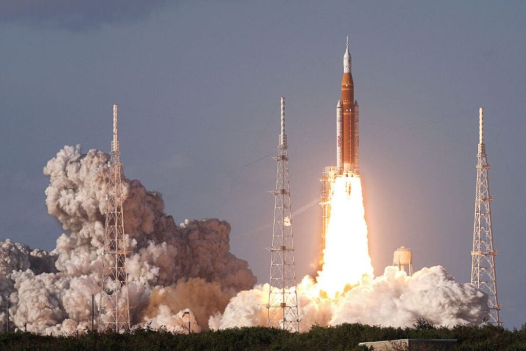 ‘Once in a Lifetime’: Passenger’s Artemis 2 View From Plane Goes Viral