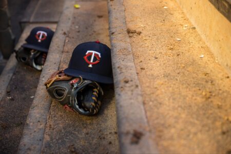 Former MLB pitcher Chuck Niseon Dies at 83