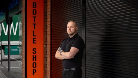 Oakleigh bottle shop fights council order to remove ‘fortress-like’ shutter