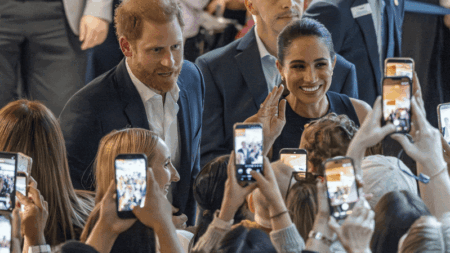 Duke and Duchess of Sussex arrive in Melbourne