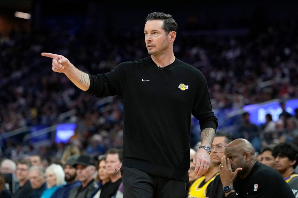 Mavericks Fire Back at Lakers HC JJ Redick Over Austin Reaves MRI