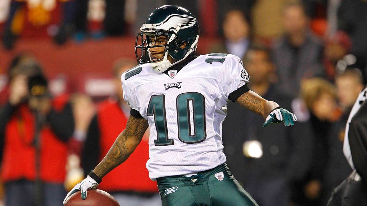 DeSean Jackson backpedaling into the end zone catching a long touchdown pass