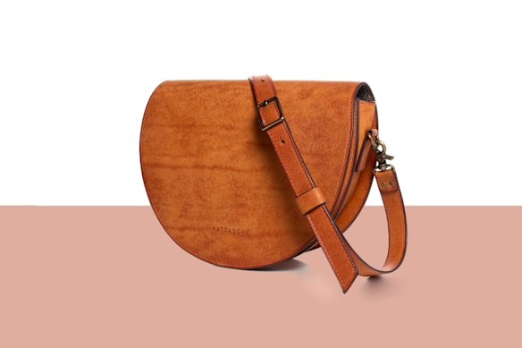 Kattasche “Jolene” crescent bag.