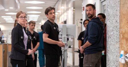 The Pitt’s Noah Wyle and Taylor Dearden Tease Season 3 Changes After Shocking Cast Exits (Exclusive)