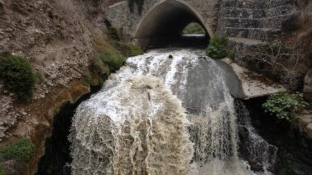 Sewage barrels toward US from Mexico, plus hantavirus cruise concerns swirl