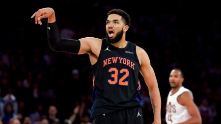 Knicks fans already paying nearly $280K for courtside NBA Finals tickets as team nears historic berth