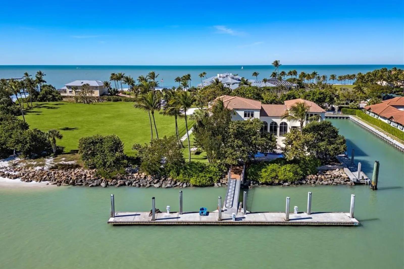 Gordon Pointe Estate, Naples | Gulf Coast International Properties