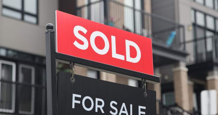 Canadian couples want money for wedding gifts to buy a home: survey