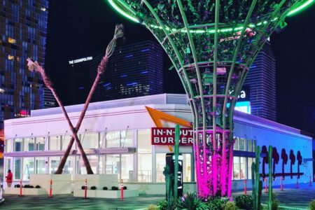 Absolutely colossal Vegas In-N-Out Burger opens on the strip today, will be the chain’s largest location on Earth