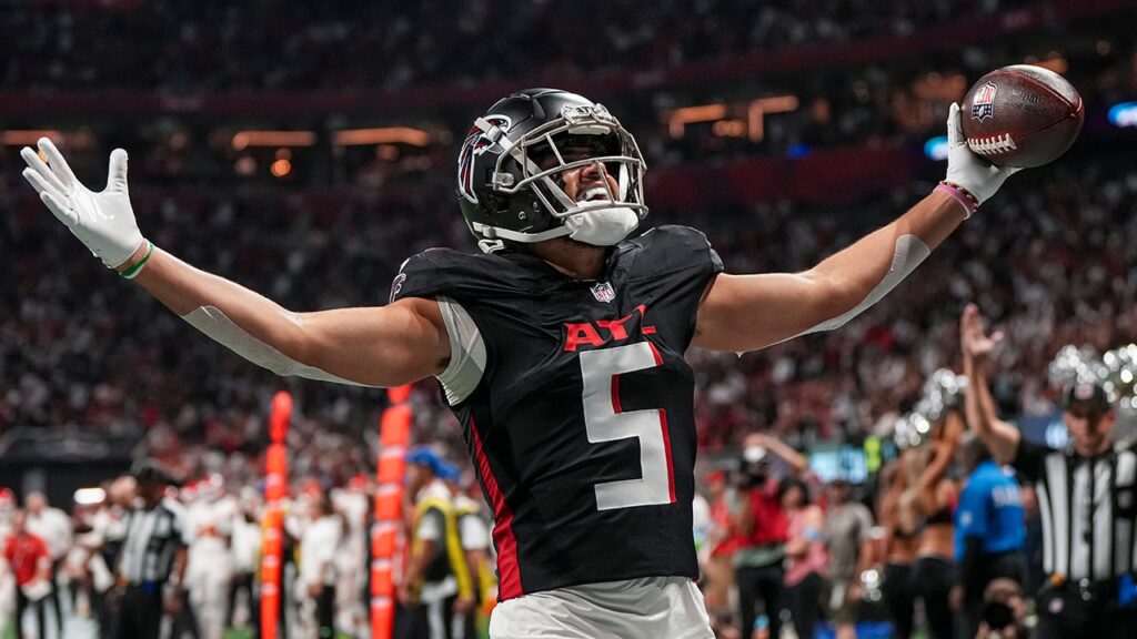 Drake London signs $141M deal with Falcons, becoming third highest-paid receiver in NFL: reports