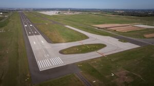 Jetstar confirms launch date for first flights to Gold Coast, Brisbane and Melbourne