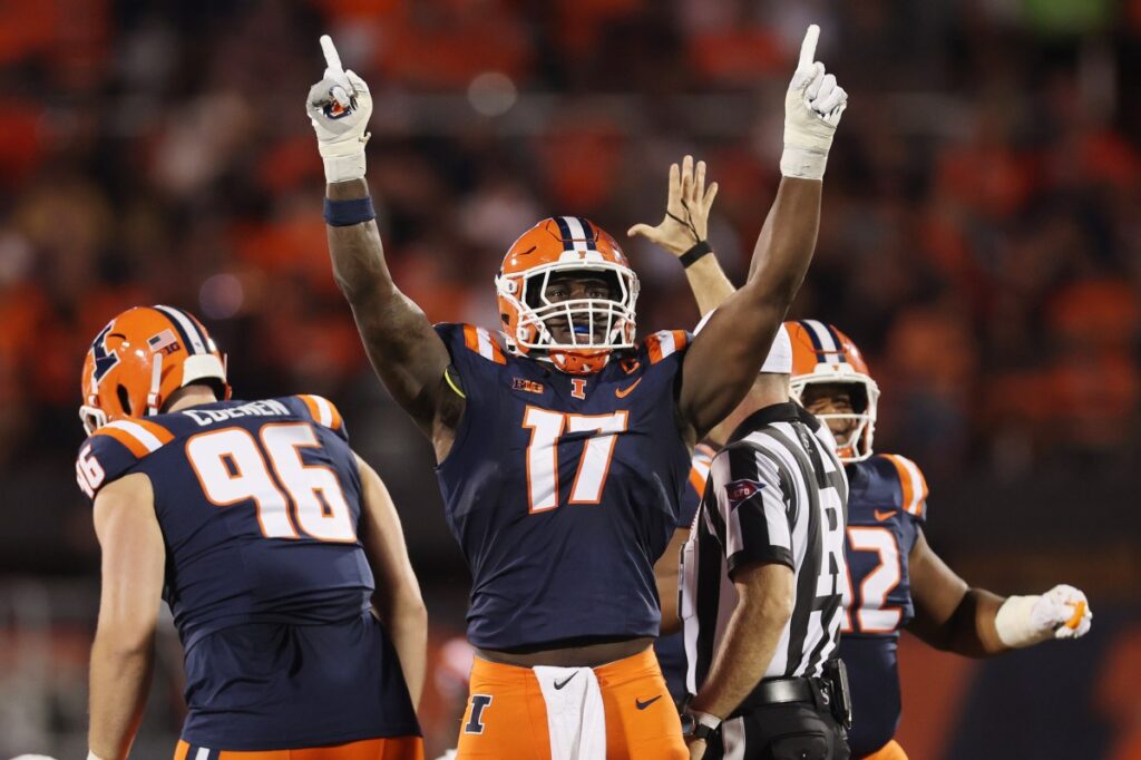 Patriots Rookie Absent Since May Amid Contract Issue: Report