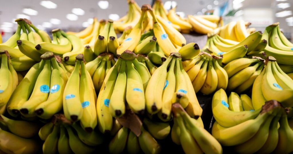 1 Ingredient Can Wipe Out 84 Percent of the Nutrients in Your Smoothie and Other Food Combos Do the Same