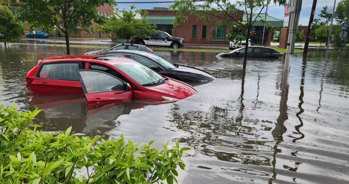 More than 100mm of rain falls on Montreal: floods homes, causes outages
