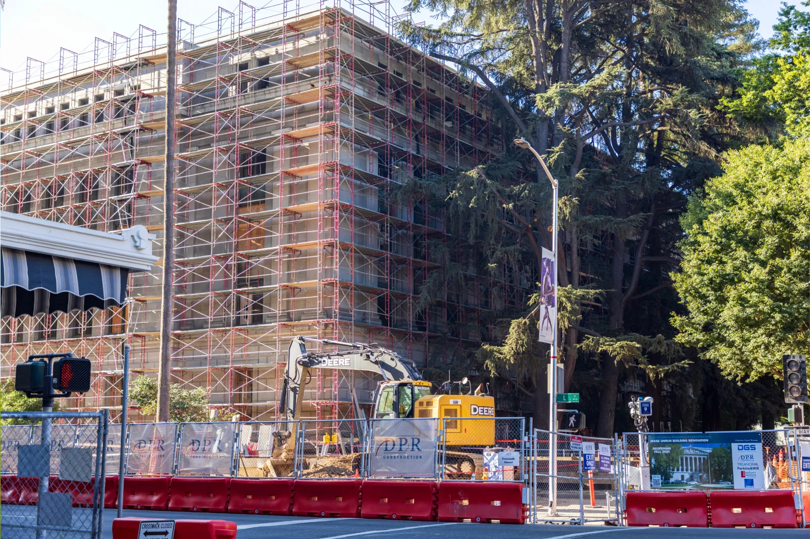 Stock image: an office building is seen under construction in Sacramento, on August 26, 2023.