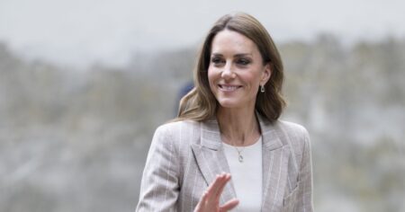 Kate Middleton’s Raffia Clutch Is the Vacation-Ready Summer Bag We’re Copying for Just $22